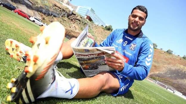 Aridane Santana: «Aprendí mucho junto a Valerón»