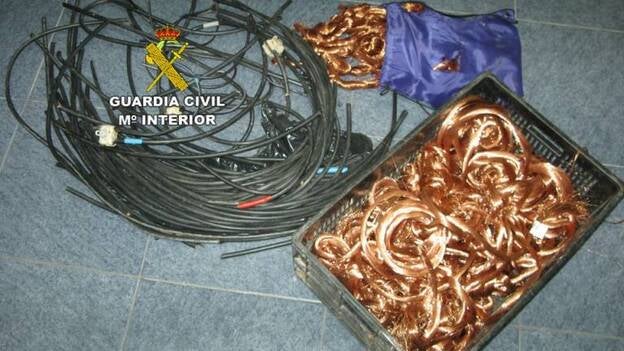 Cinco detenidos por robar un kilómetro de cable de cobre entre Ingenio y Carrizal