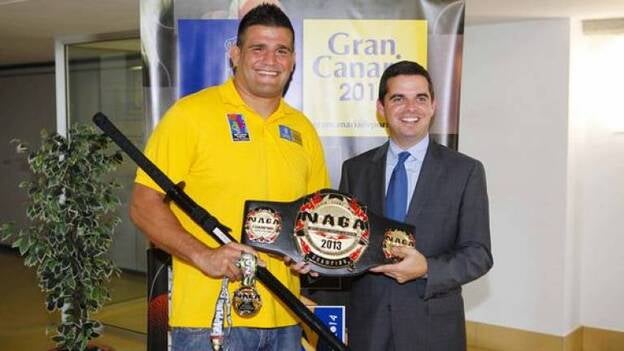 El Gran Canaria, El Trota y De Castro, galardonados