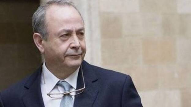 Castro dice que Fiscalía tendría que querellarse contra él por prevaricación