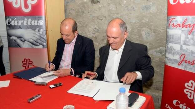 Las Palmas concede 431.000 euros a Cáritas para que atienda a 1.330 necesitados