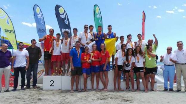 Los combinados canarios suben a lo más alto del podio en Murcia