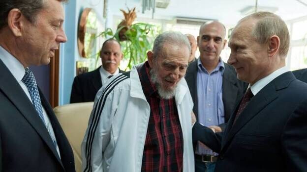 Fidel Castro reaparece con motivo de la visita de Putin