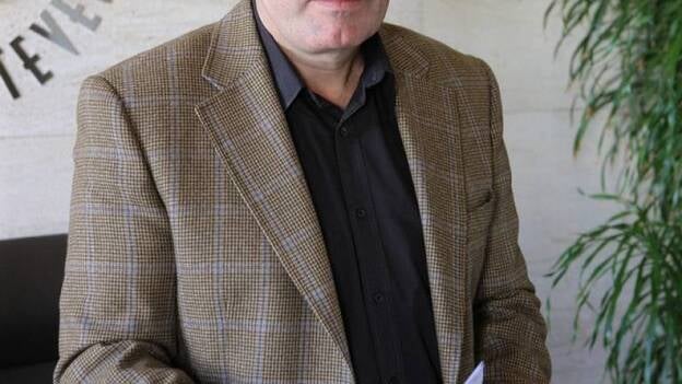 Mario Cabrera califica de "tomadura de pelo" los anuncios de Repsol