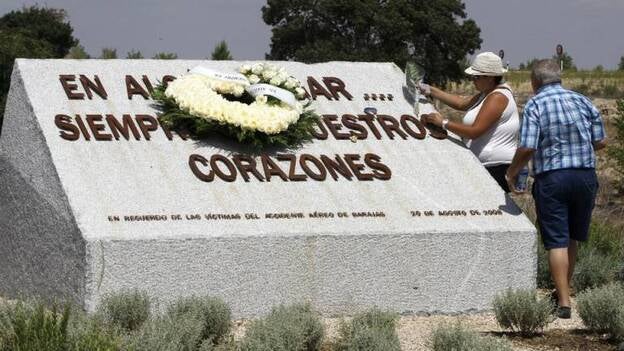 Homenaje a las víctimas en Barajas