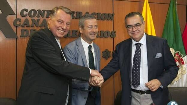 Las patronales canarias se copian del modelo alemán para combatir el paro joven