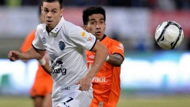 La FIFA libera a Carmelo de una sanción abusiva en Tailandia