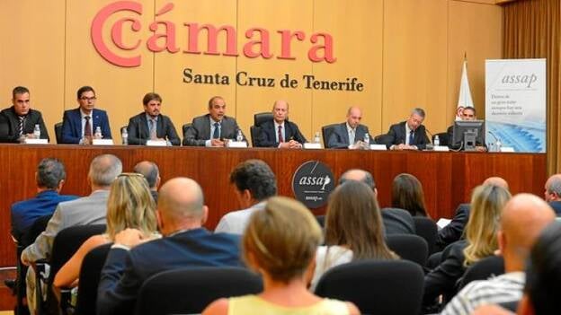 La patronal pide más margen de actuación para las Islas