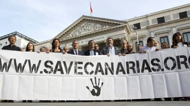 Rivero augura problemas serios entre Canarias y Estado por un trato colonial