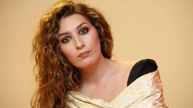 Estrella Morente versiona el cancionero brasileño en "Amar en paz"