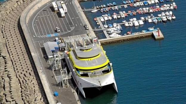 Fred Olsen dice que el puerto de Agaete no permite otra naviera