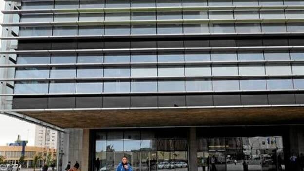 El juez investiga la prostitución de niños fugados del correccional