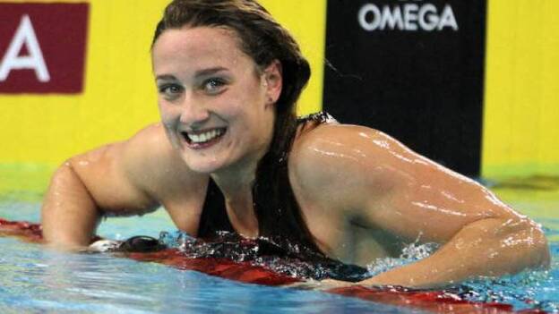 Mireia Belmonte cierra la Copa del Mundo en Singapur bañada en oro