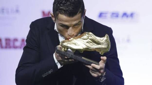 Cristiano recibe la 'Bota de Oro': "Trabajo para esto, es como si fuera la primera"