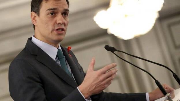 Sánchez no es partidario de la jornada de 35 horas ni del contrato único