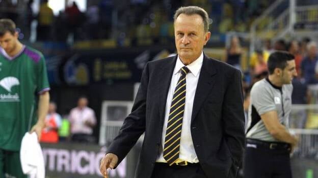 García Reneses: «El Valencia es de los equipos que juega más duro y fuerte»