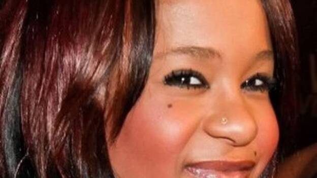 Trasladan de hospital a la hija de Whitney Houston