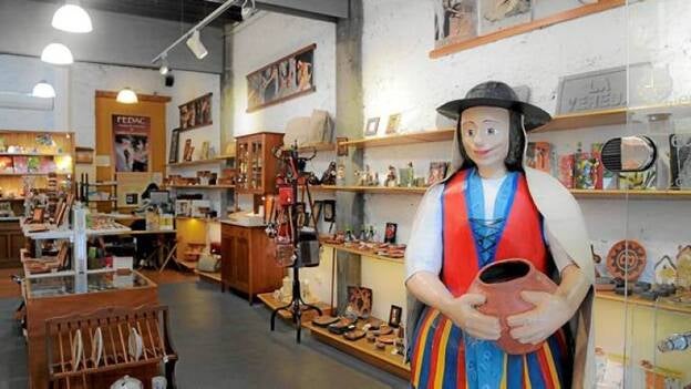 25 años por la cultura autóctona