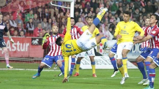 Araujo, en un momento crítico