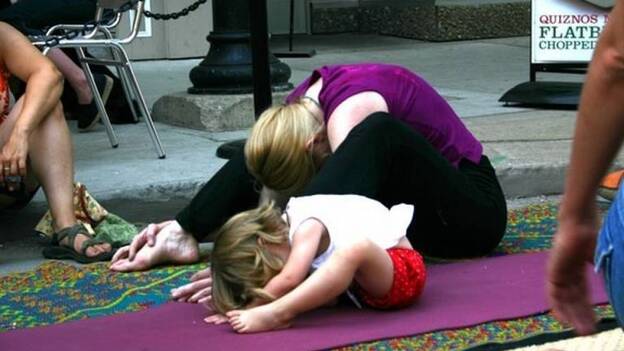El yoga puede prevenir el estrés infantil y evitar futuros problemas de conducta