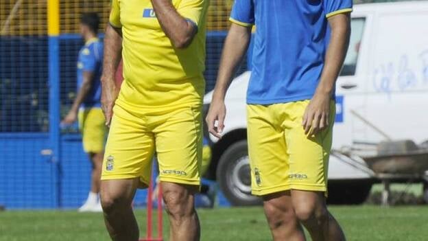 Paco Herrera medita una profunda remodelación en el once