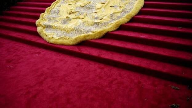 Los trajes de Rihanna y Sarah Jessica Parker en el Met desconciertan a China