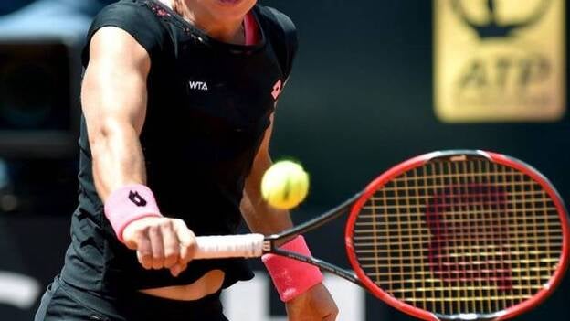 Carla no pudo con Sharapova en la gran final