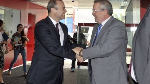 Conferencia de Augusto Hidalgo en CANARIAS7