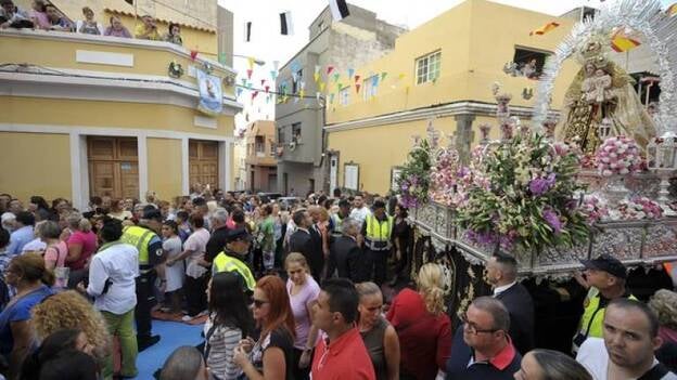 La Virgen del Carmen levanta pasiones