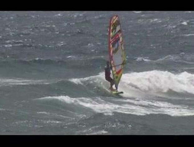 Siga el espectáculo en Pozo Izquierdo