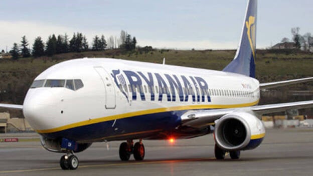 Ryanair cerrará desde las 22.00 horas la facturación en su web y su 'app'