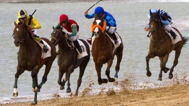 Carreras de caballos en las playas de Sanlúcar