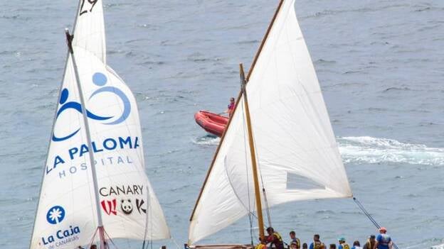 El Pueblo Guanche se impone en la primera regata a Puerto del Arrecife