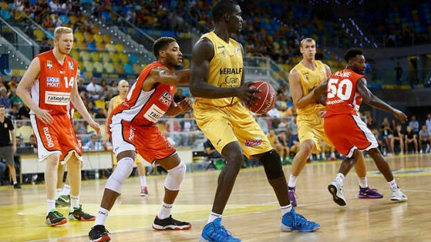 El Herbalife Gran Canaria se medirá al Barça en la semifinal de la Supercopa