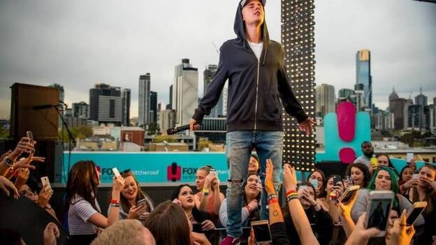 Concierto de Justin Bieber en una azotea