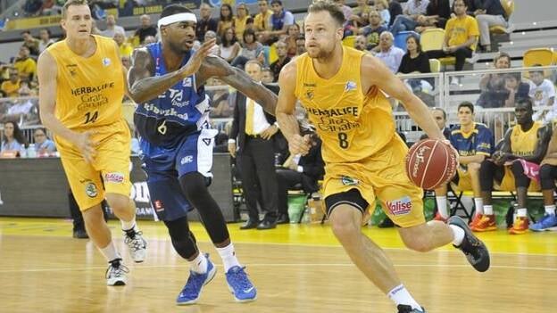 Examen para nota en el Buesa Arena