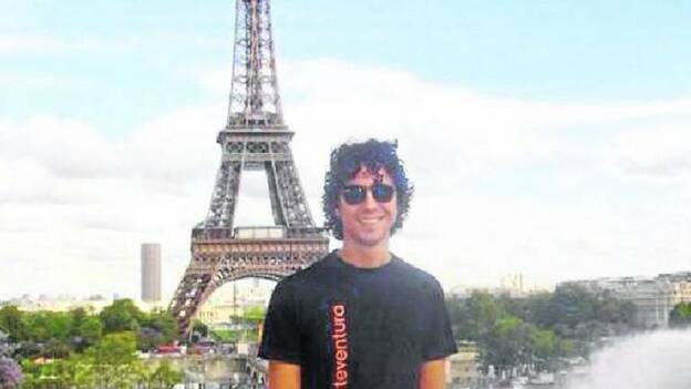 Adey Valdivia: "Los vecinos nos gritaban: corran deprisa, que los terroristas están en esta calle"