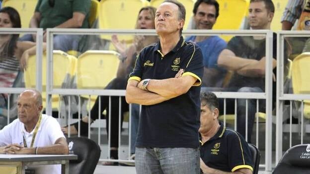 Reneses: «Tenemos que tirar todos del carro»