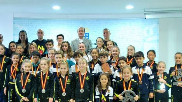 El Gobierno felicita a los gimnastas grancanarios por los éxitos de este año