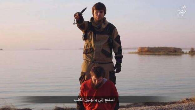 El Estado Islámico difunde un vídeo con la decapitación de un supuesto espía ruso