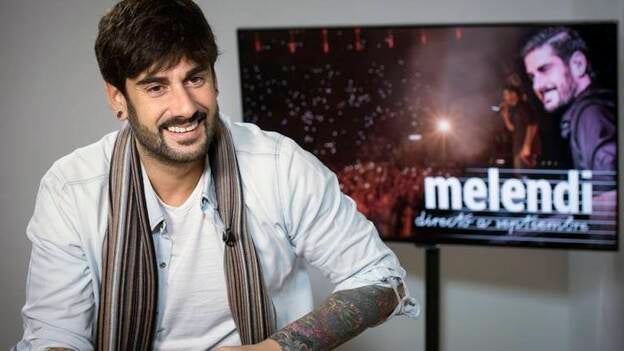 Melendi: "Mi complejo de macarra fue una barrera enorme en mi vida"
