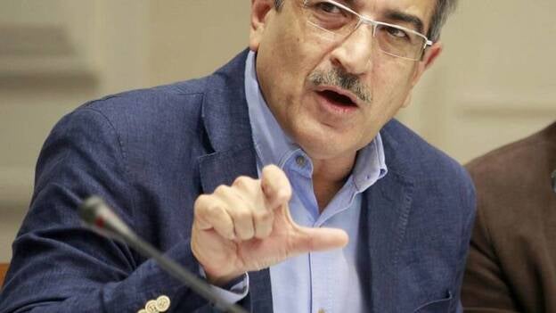 Rodríguez: "PSOE-NC es el voto útil en las Islas para evitar el acuerdo PP-Ciudadanos"