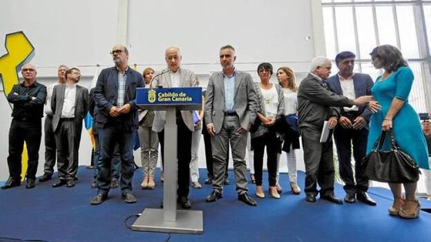 NC gastará el 47% del dinero del Cabildo en 2016; el PSOE, el 43%