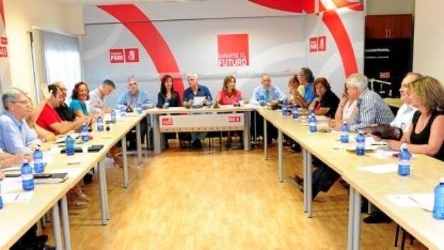 El PSOE no apoyará «ni por activa ni por pasiva» al PP