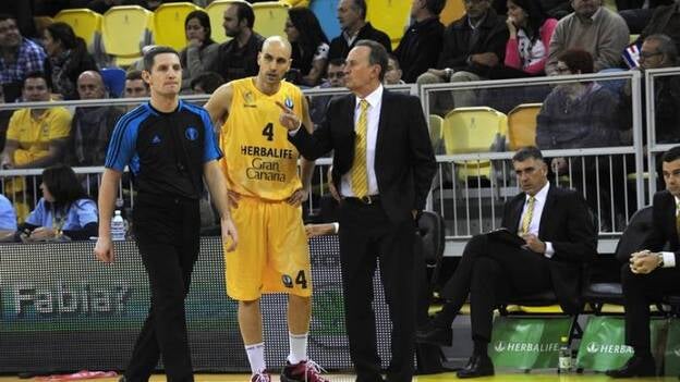 García Reneses: «Hay que ir a ganar sin pensar en el pasado»