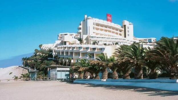 Tres hoteles canarios de RIU reciben el premio HolidayCheck