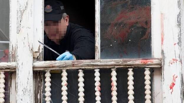 El hombre que tiró a la niña por la ventana fue descubierto abusando de ella