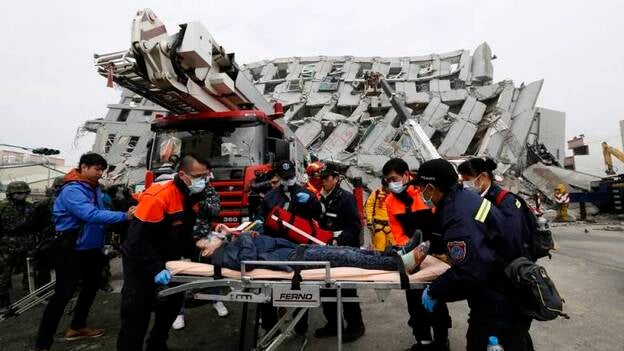 El balance provisional del terremoto de Taiwán es de once muertos, 477 heridos y más de 170 desaparecidos