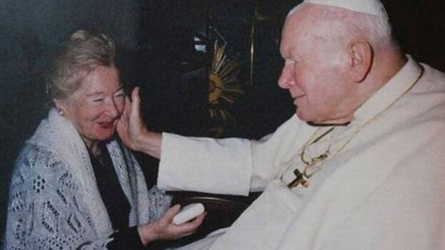 Unas cartas revelan la amistad de 32 años entre Juan Pablo II y la filósofa Anna-Teresa Tymieniecka
