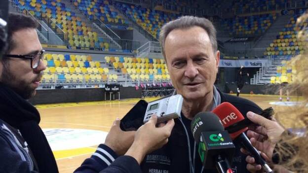 Aíto García Reneses: "Fue emocionante ver entrenarse a Kyle"